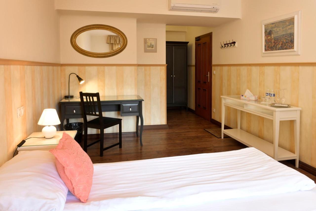 Hotel La Fresca Kromieryż Zewnętrze zdjęcie
