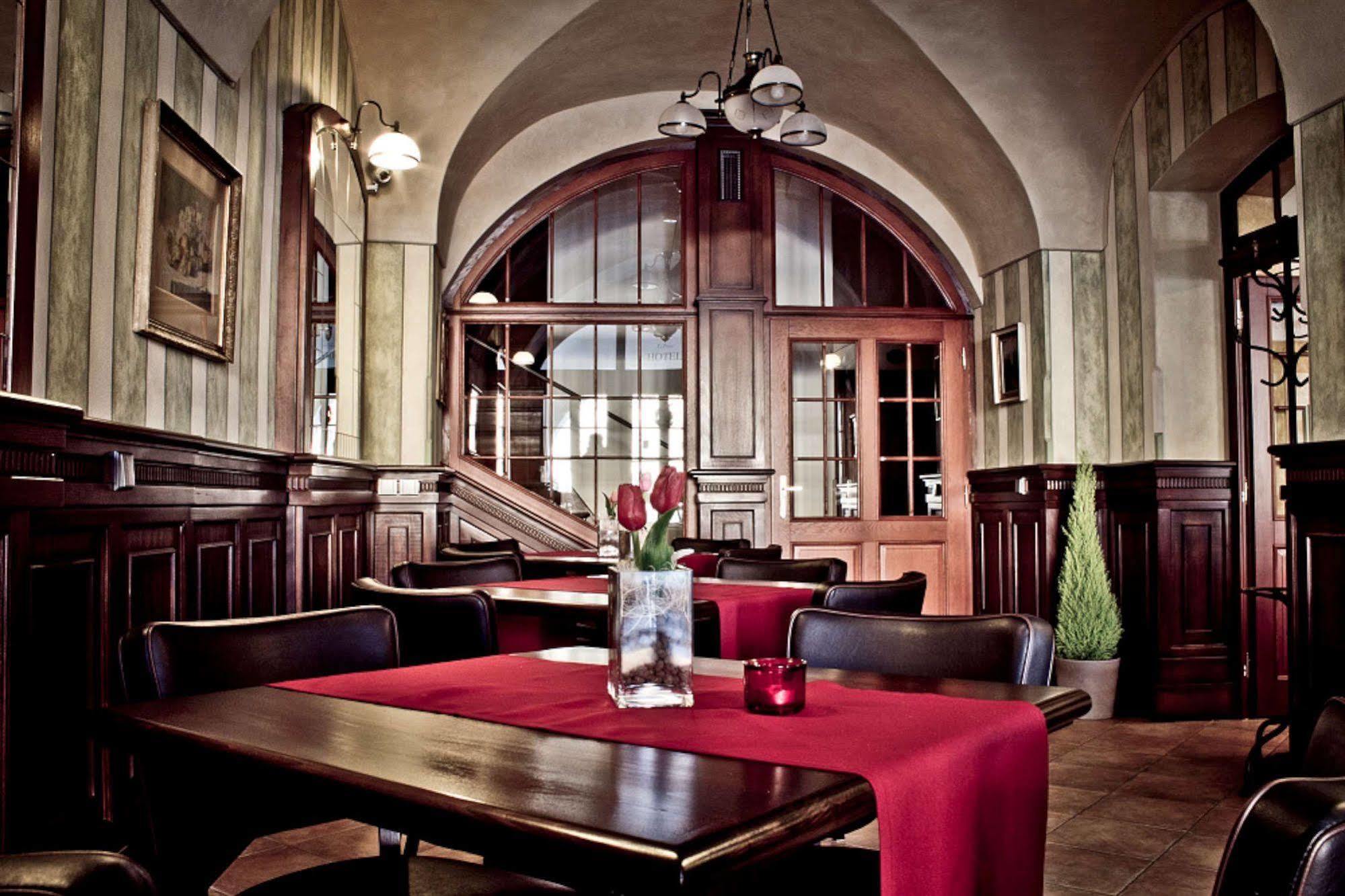 Hotel La Fresca Kromieryż Zewnętrze zdjęcie