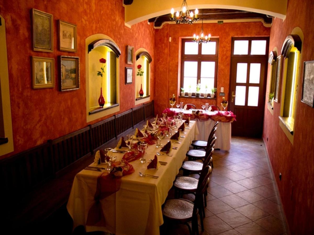 Hotel La Fresca Kromieryż Zewnętrze zdjęcie